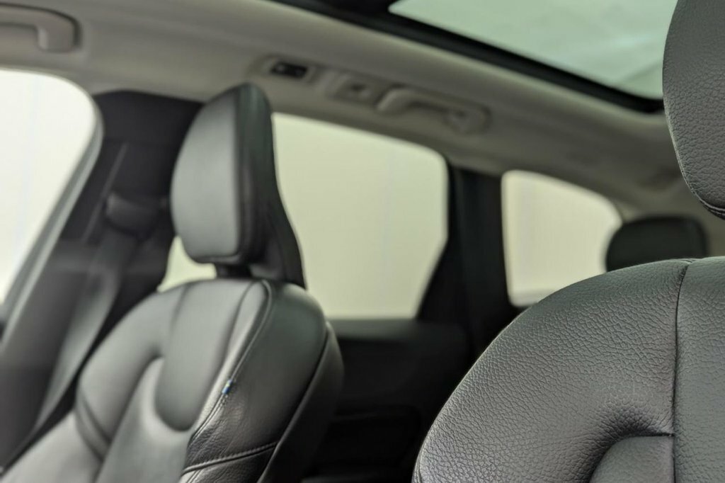 Volvo XC60 2021 70 2.0 #28