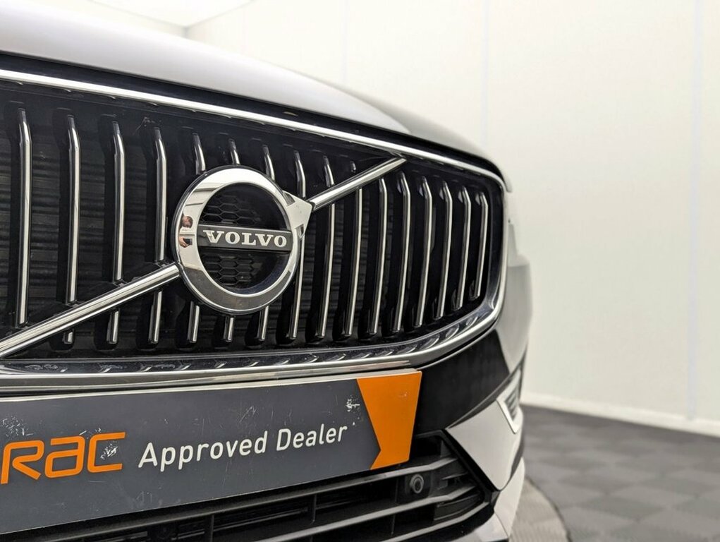 Volvo XC60 2021 70 2.0 #43