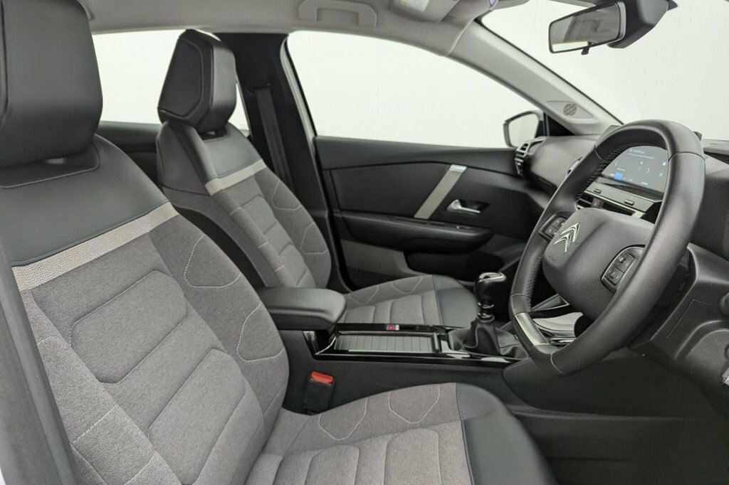 Citroen C4 1.2L Sense White #3
