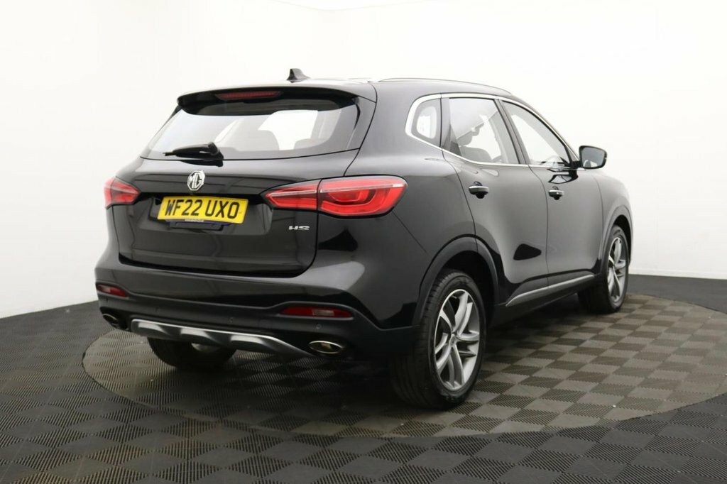 MG HS 1.5L Excite Black #4