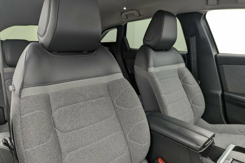 Citroen C5 X 1.2 Puretech 130 Sense Plus Eat8 Black #13