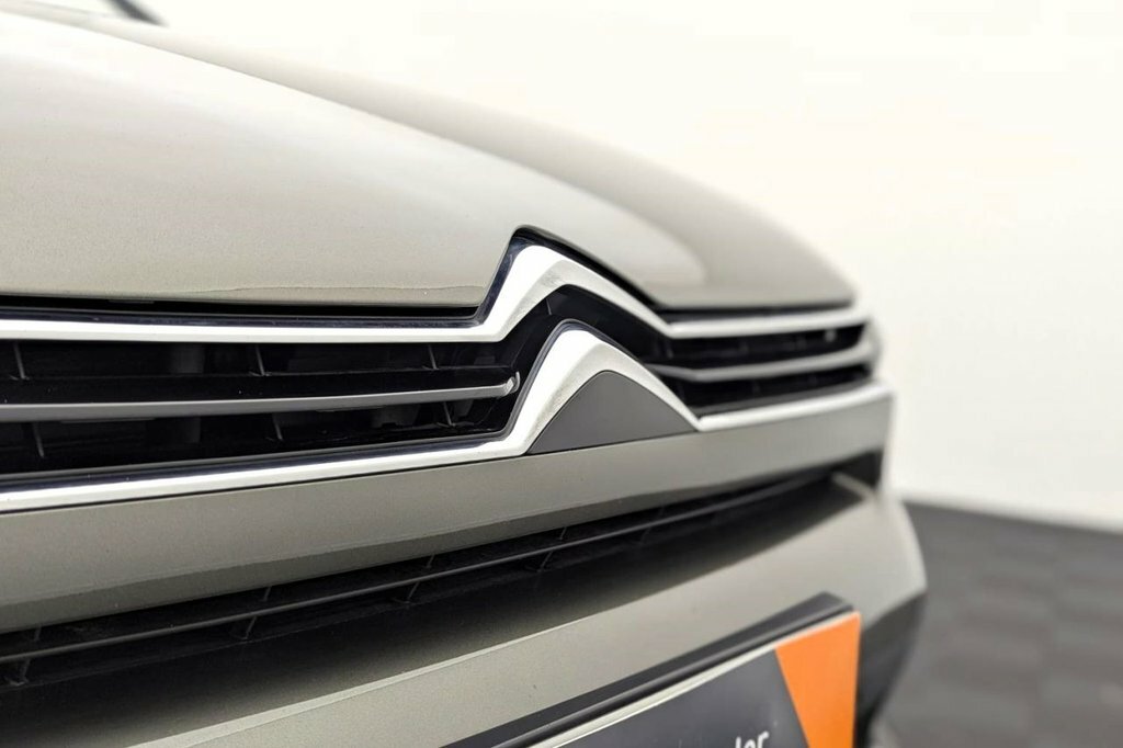 Citroen C5 X 1.2 Puretech 130 Sense Plus Eat8 Black #39