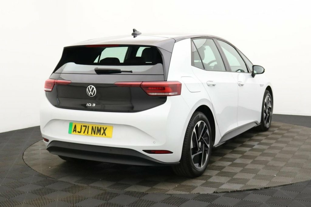 Volkswagen ID.3 Hatchback White #4