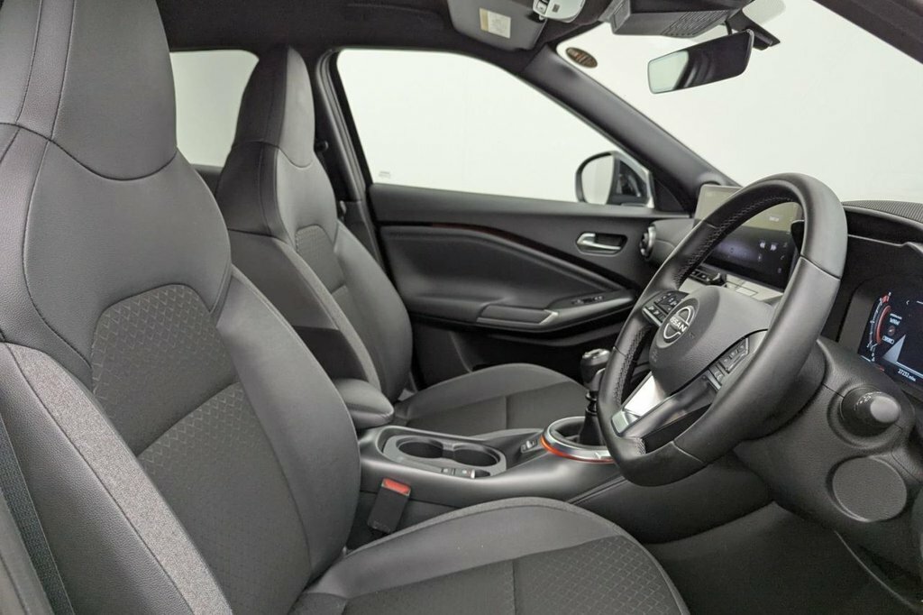 Nissan Juke 1L N-connecta Grey #3