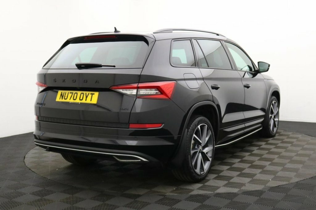 Skoda Kodiaq 2L Sportline Black #4