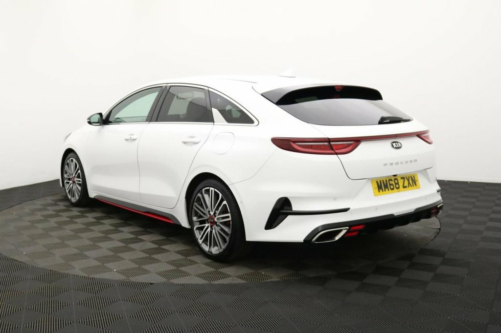 Kia Proceed 1.6L Gt White #4