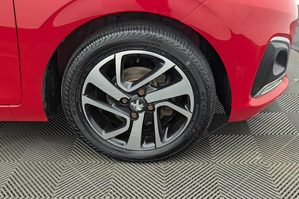 Peugeot 108 1.0 Active Top 68 Bhp Red #39