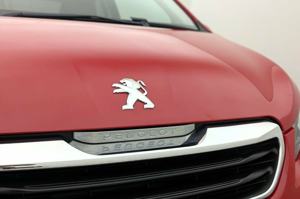 Peugeot 108 1.0 Active Top 68 Bhp Red #32