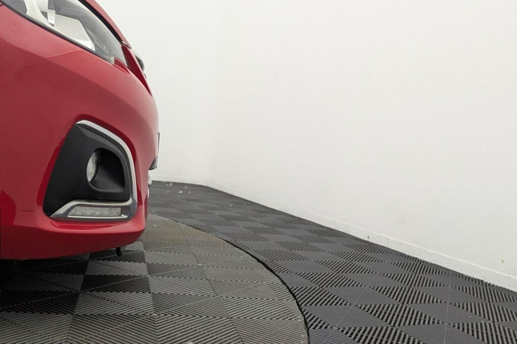 Peugeot 108 1.0 Active Top 68 Bhp Red #34