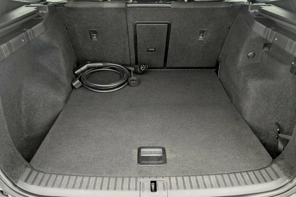 Skoda ENYAQ E 286Ps 85 Edition Red #18