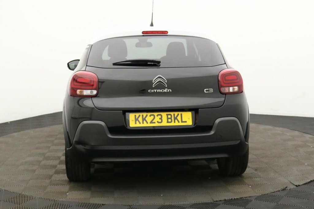 Citroen C3 1.2L Shine Plus Black #5