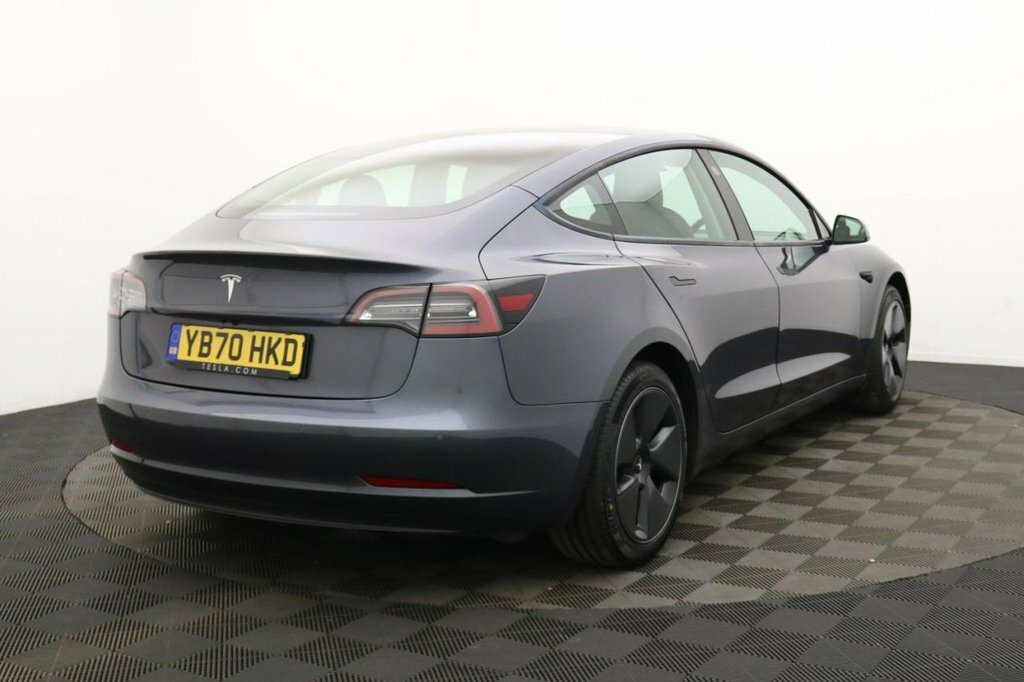 Tesla Model 3 Saloon Grey #4