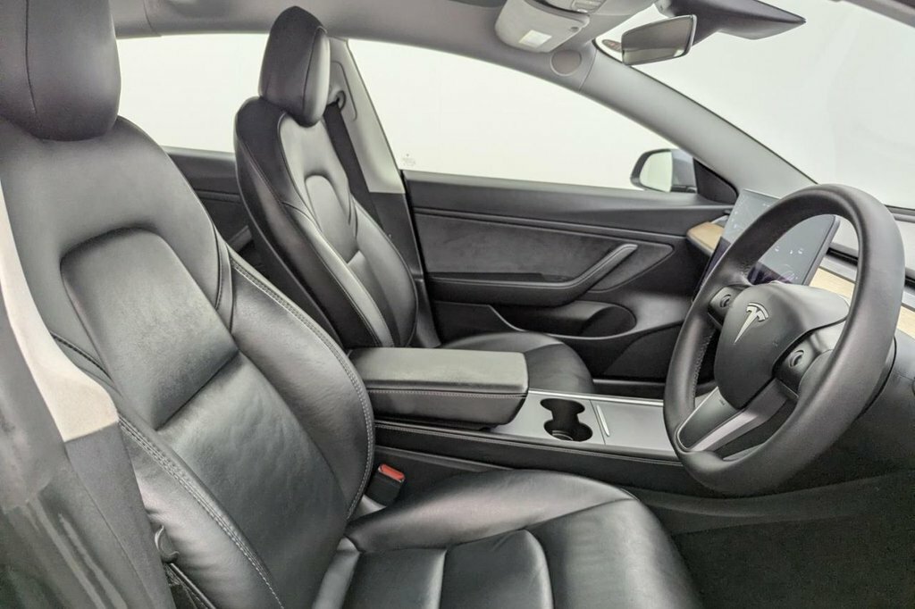 Tesla Model 3 Saloon Grey #3