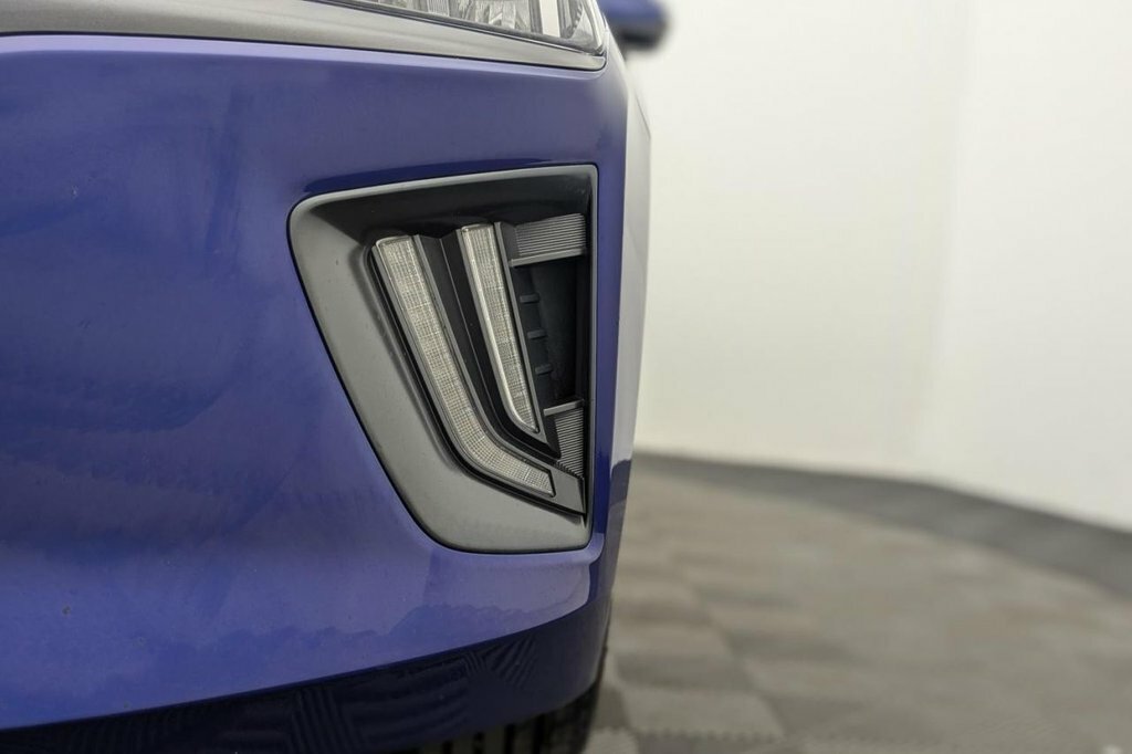 Hyundai Ioniq Hatchback Blue #50