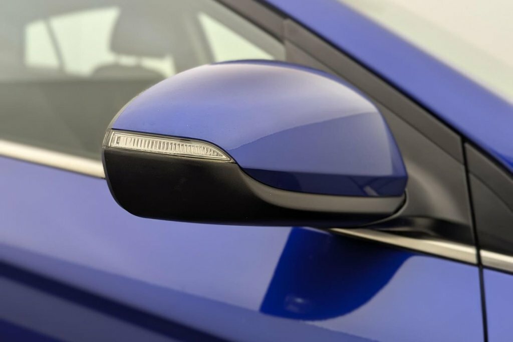 Hyundai Ioniq Hatchback Blue #46