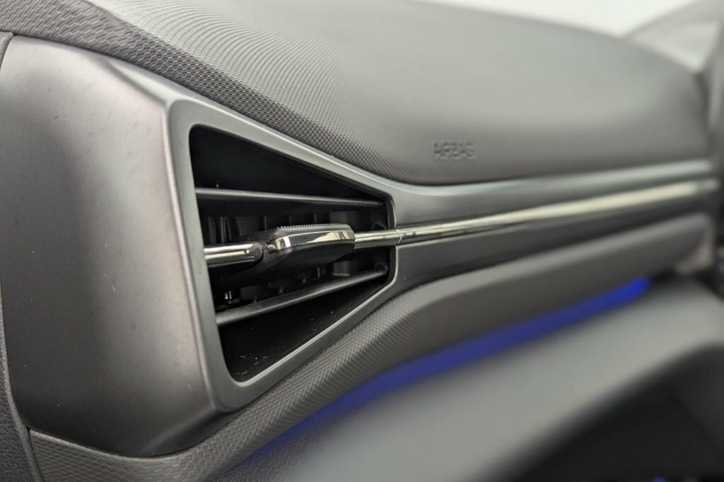 Hyundai Ioniq Hatchback Blue #17
