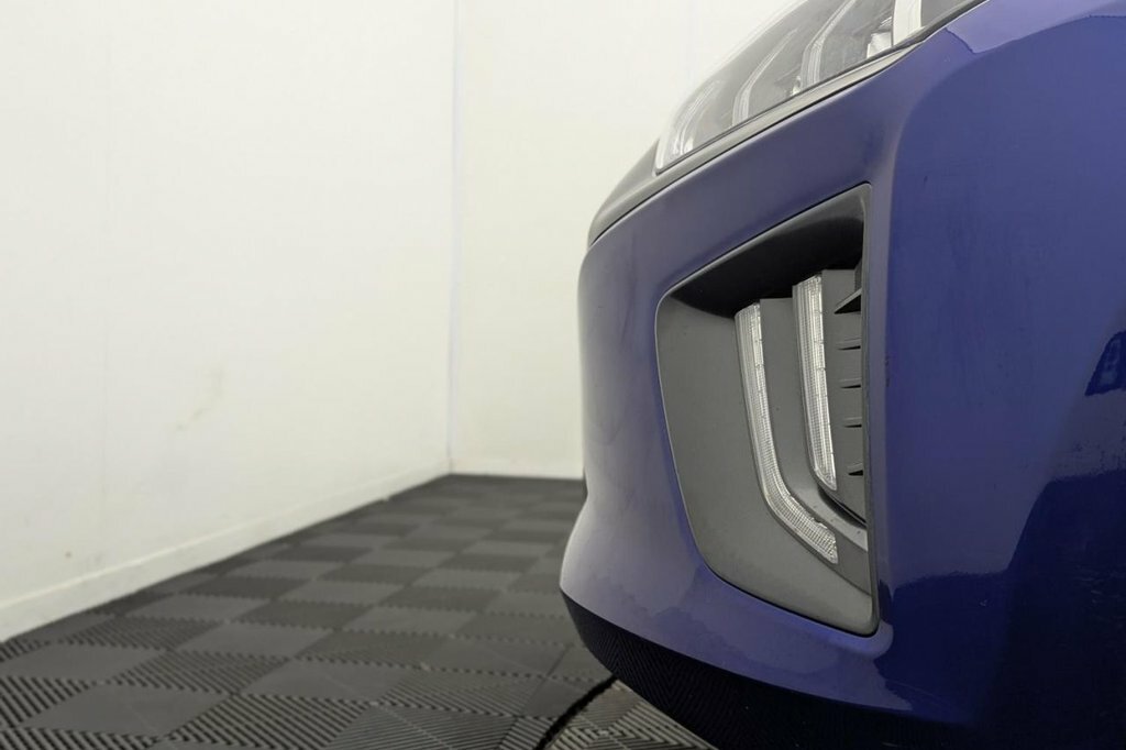 Hyundai Ioniq Hatchback Blue #51