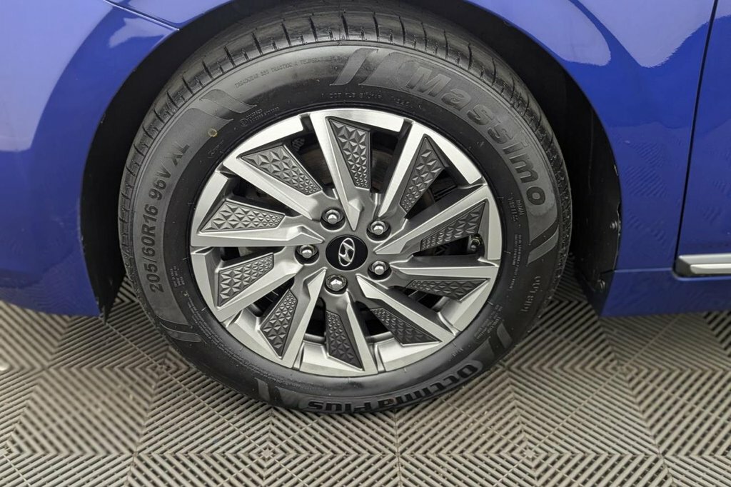 Hyundai Ioniq Hatchback Blue #58