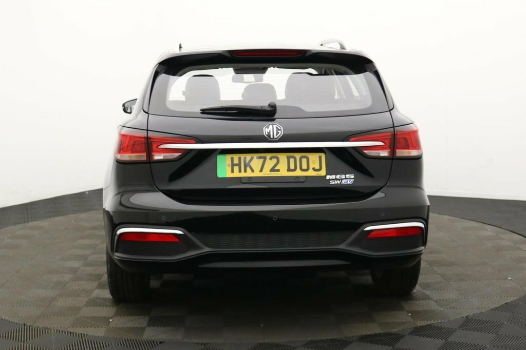 MG MG5 Estate Black #5