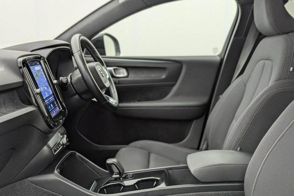 Volvo C40 Recharge Plus, Twin Motor, Red #22