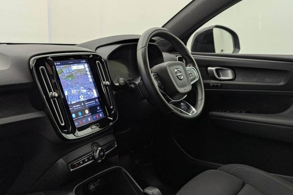Volvo C40 Recharge Plus, Twin Motor, Red #24
