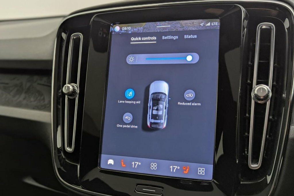 Volvo C40 Recharge Plus, Twin Motor, Red #18