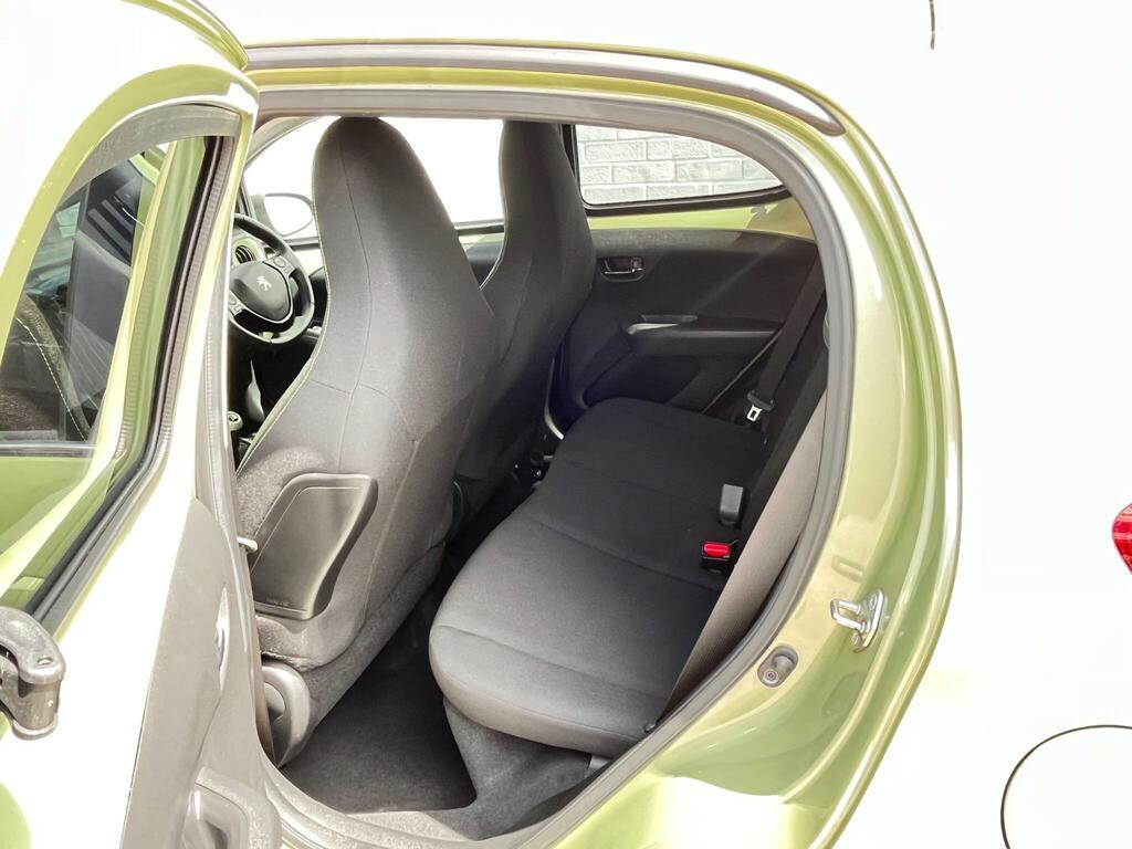 Peugeot 108 1.0L Allure 72 Bhp Red #11
