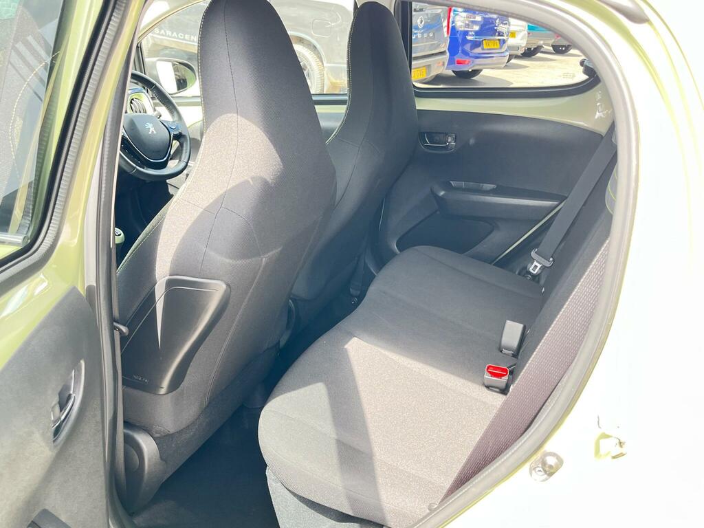 Peugeot 108 1.0L Allure 72 Bhp Red #19