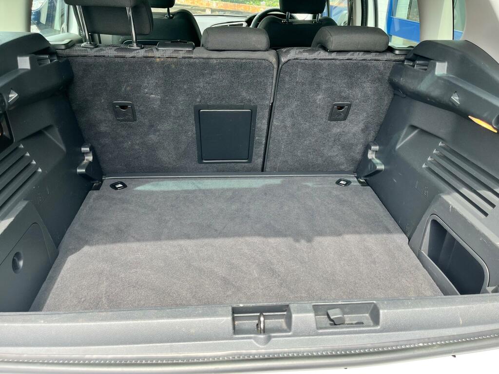 Peugeot 3008 Suv 1.6 White #15