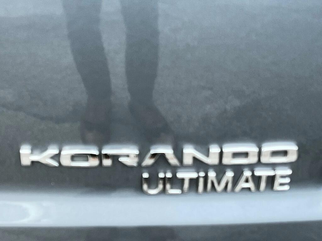 SsangYong Korando Ventura Red #32