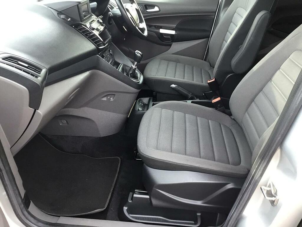 Ford Grand Tourneo Connect 1.5L Titanium Green #9