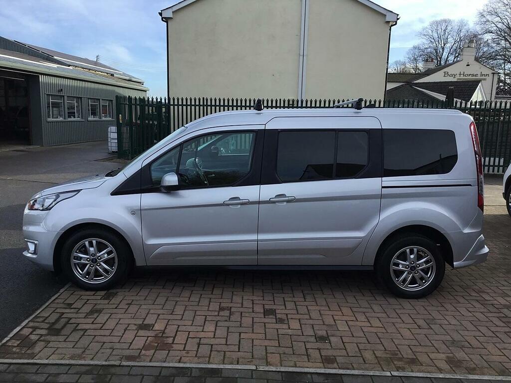 Ford Grand Tourneo Connect 1.5L Titanium Green #8