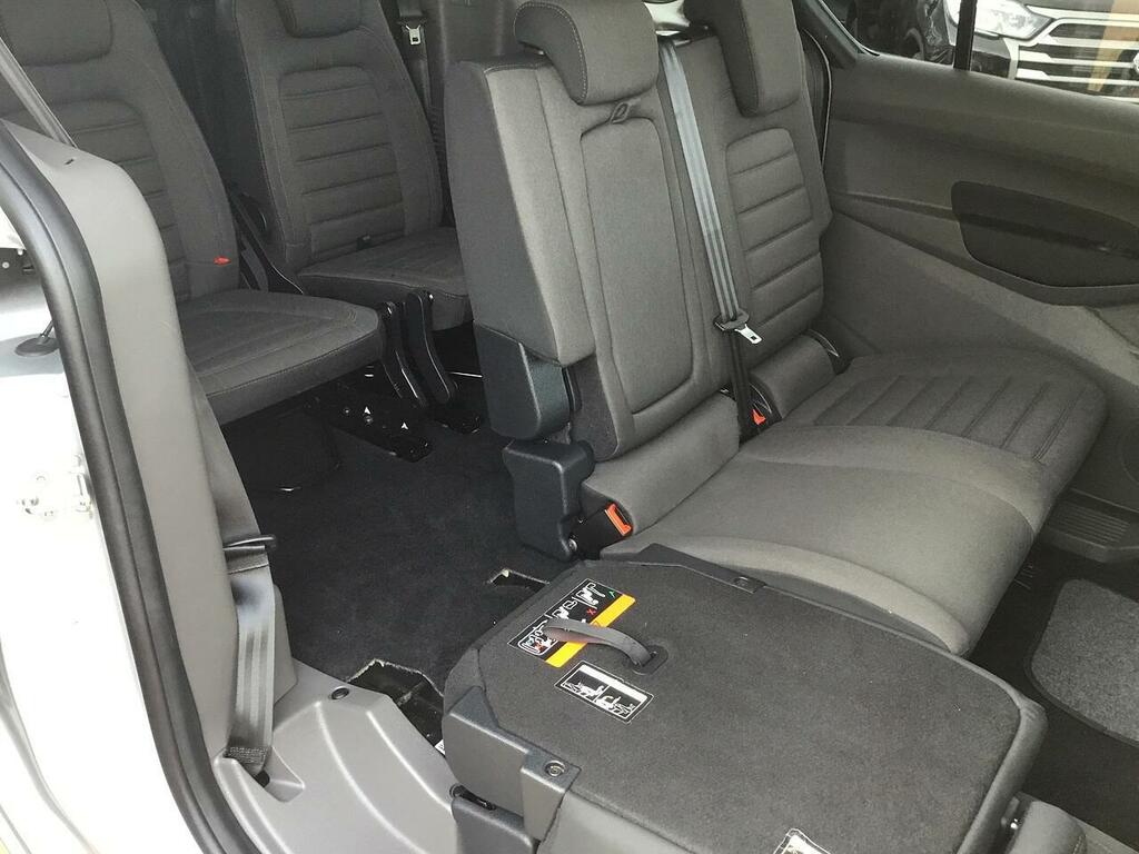 Ford Grand Tourneo Connect 1.5L Titanium Green #15