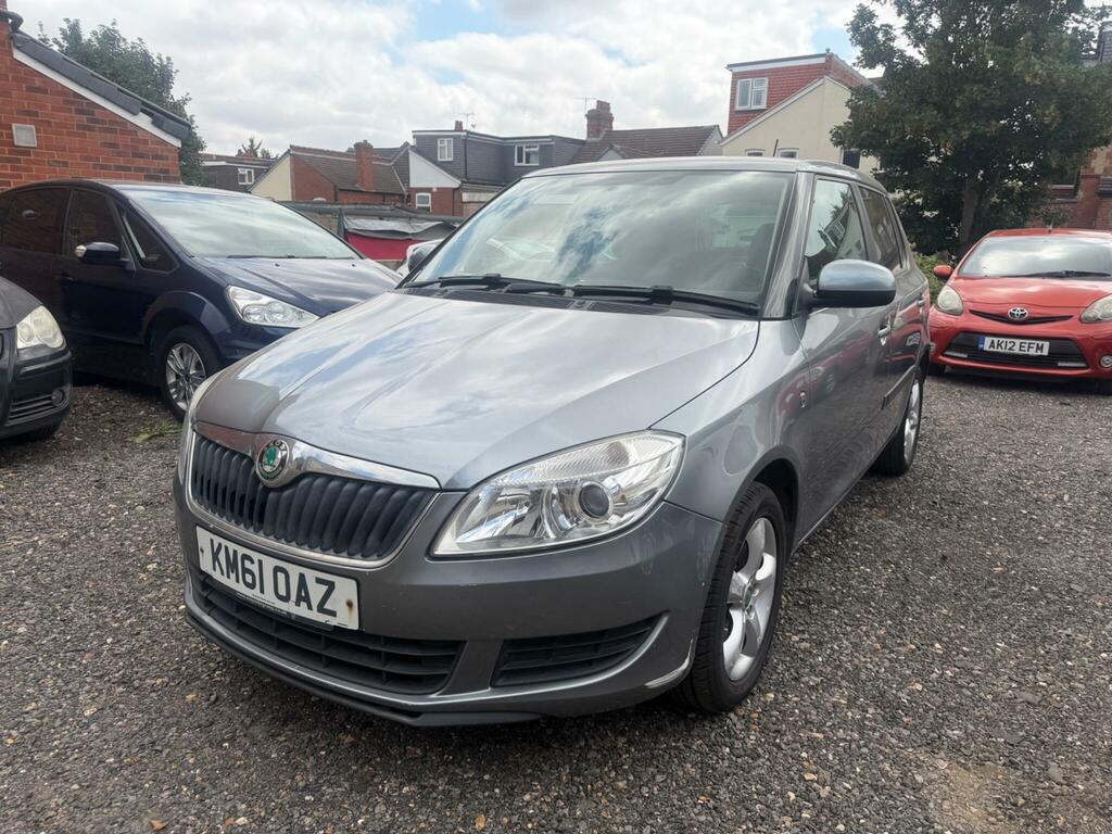 Skoda Fabia 1.2 Tsi Se Plus Euro 5 Grey
