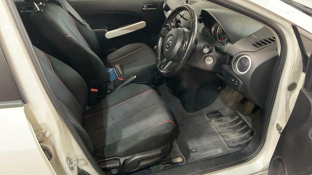 Mazda 2 1.5 Skyactiv-g Sport Nav Hatchback Manu Red #9