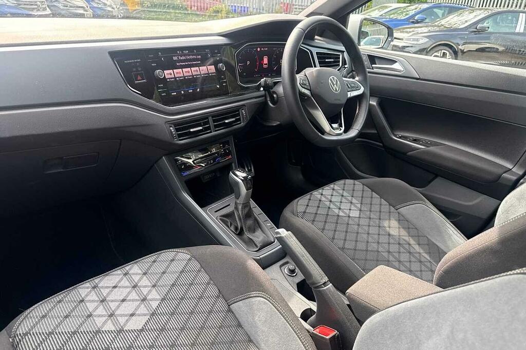 Volkswagen Polo 1.0 Tsi 115 R-line Dsg HF26THN Silver #2