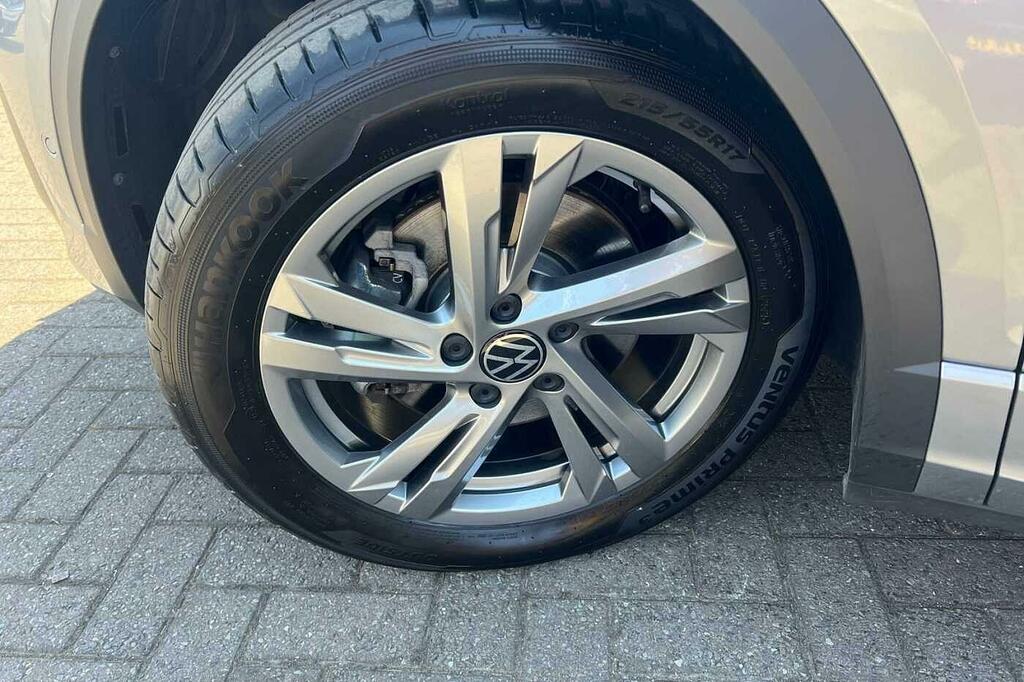 Volkswagen T-Roc 2.0 Tdi 150 Evo R-line Dsg KM75AOD Silver #5