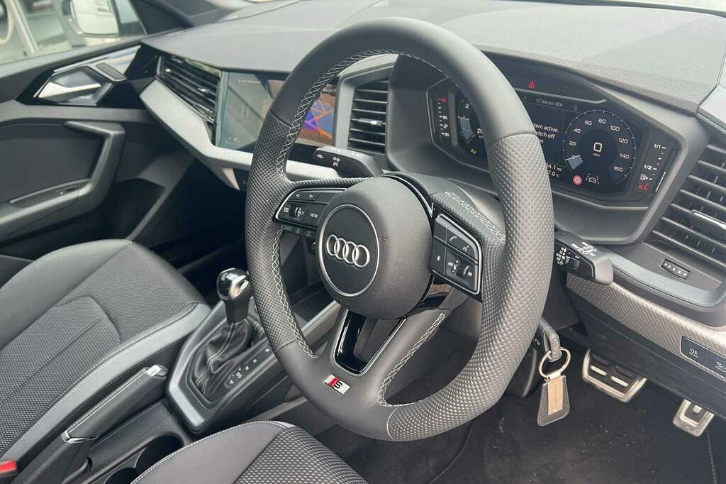 Audi A1 S Line 35 Tfsi 150 Ps S Tronic HG26NBZ Grey #6
