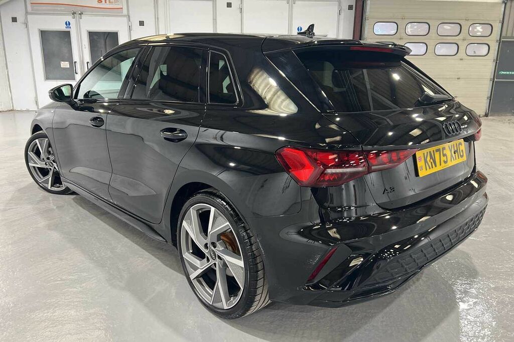 Audi A3 Black Edition Tfsi 150 Ps S Tronic KN75XHG Black #3