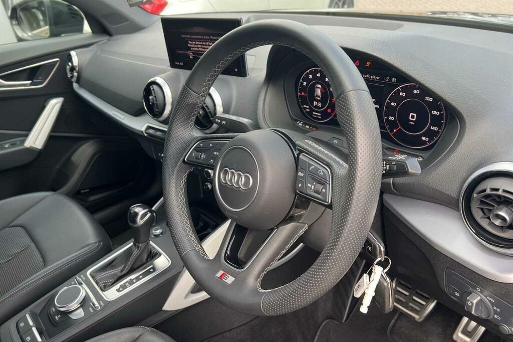 Audi Q2 S Line 35 Tfsi 150 Ps S Tronic Black #6