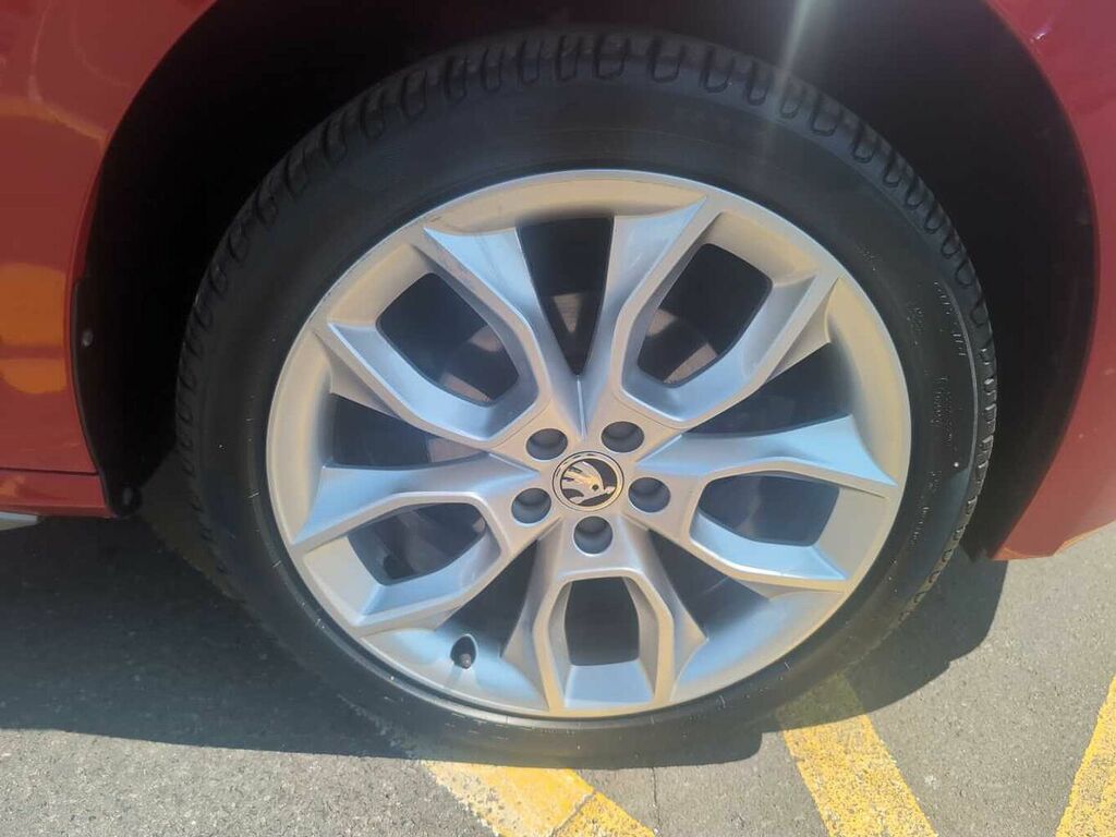 Skoda Kamiq 1.5 Tsi Se L WF20MVK Red #5