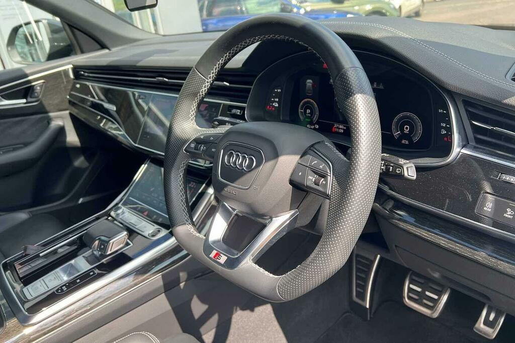 Audi Q8 Black Edition 55 Tfsi E Quattro 381 Ps Tiptronic  #6