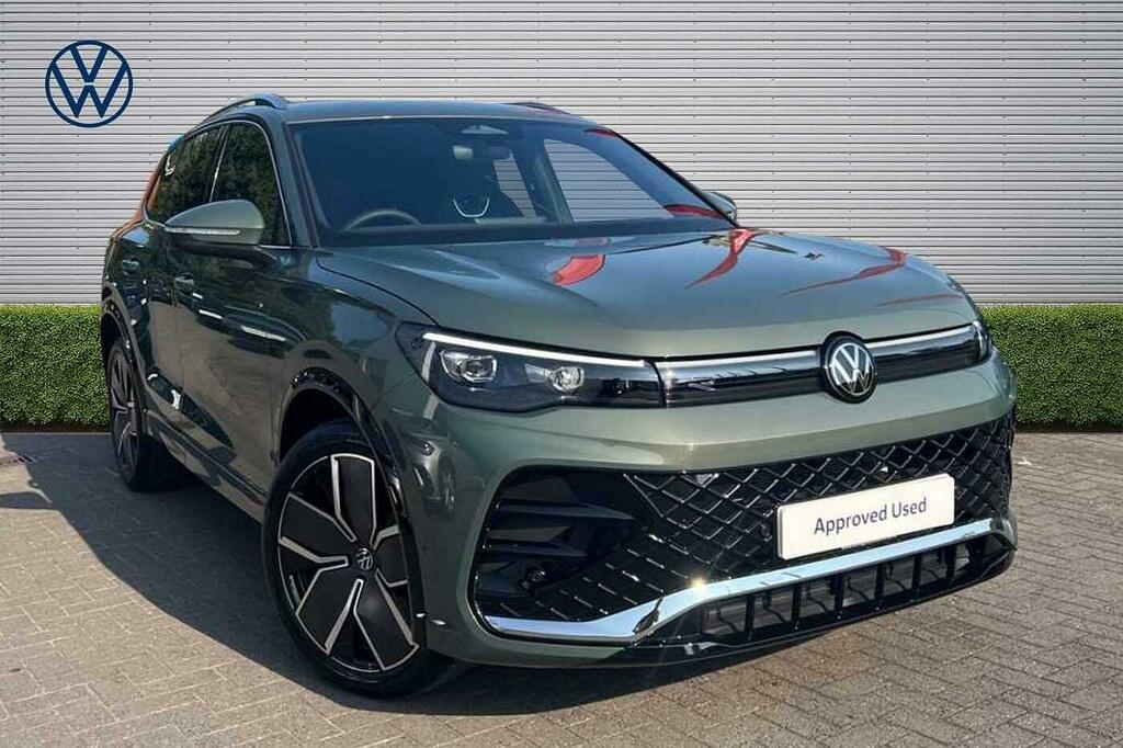 Volkswagen Tiguan 1.5 Etsi 150 R-line Dsg HG26XSC Green