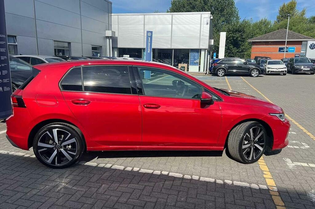 Volkswagen Golf 1.5 Tsi 150 Match HG26YHU Red #4