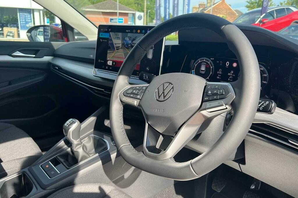 Volkswagen Golf 1.5 Tsi 150 Match HG26YHU Red #6
