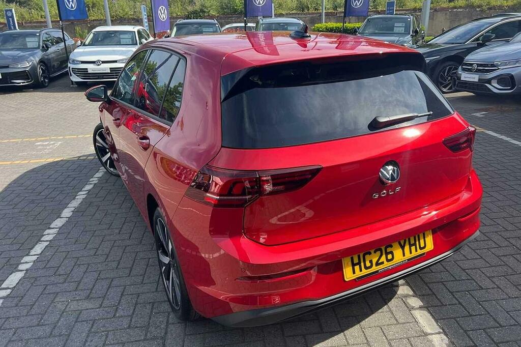 Volkswagen Golf 1.5 Tsi 150 Match HG26YHU Red #3