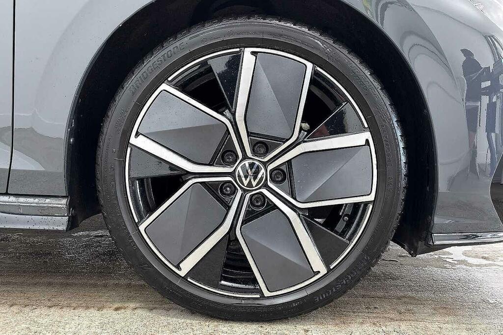 Volkswagen Golf 1.5 Etsi 150 Black Edition Dsg DE75BZH Grey #5