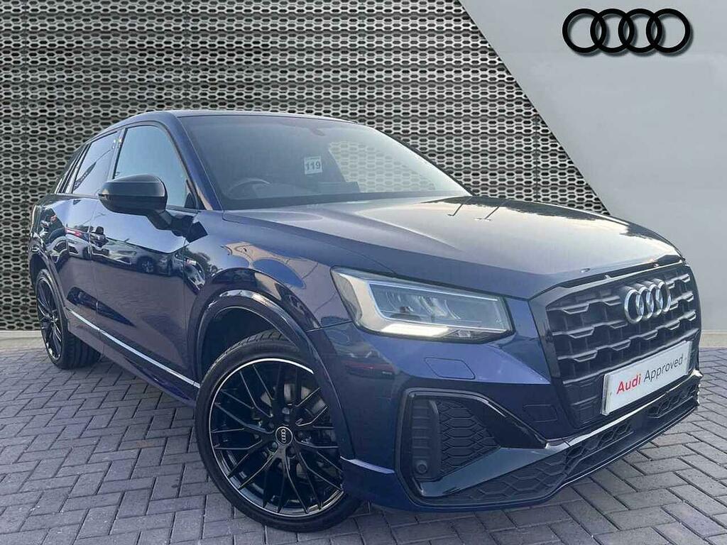 Audi Q2 Black Edition 35 Tfsi 150 Ps S Tronic Grey