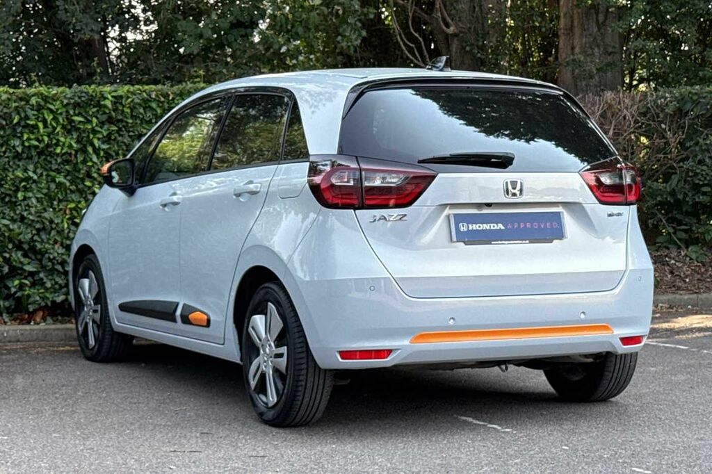 Honda Jazz 1.5 I-mmd Hybrid Ex Ecvt GB08DAN White #3