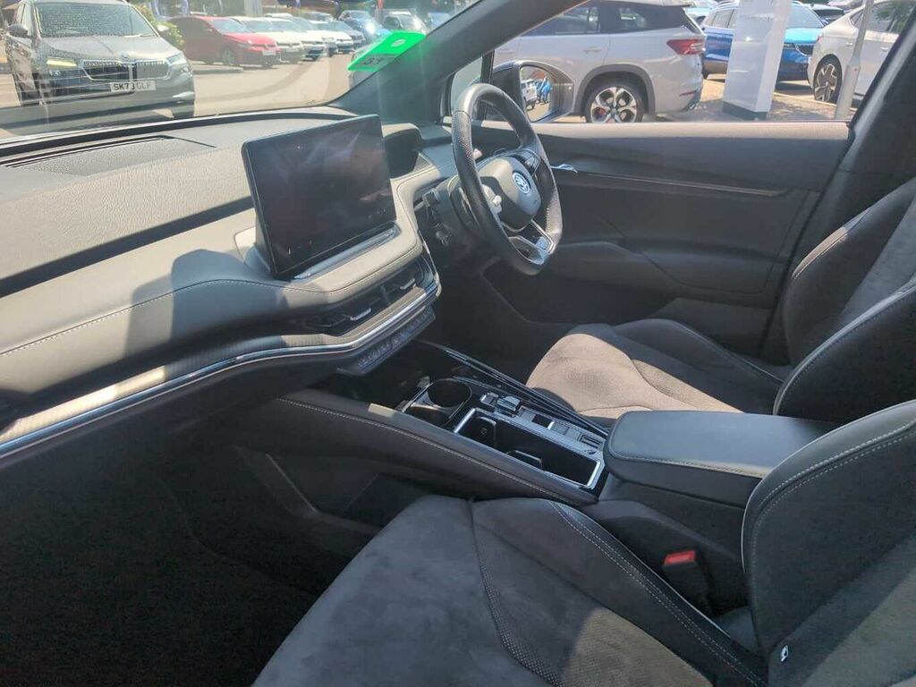 Skoda ENYAQ 210Kw 85X Sportline Plus 82Kwh 4X4 Silver #2